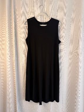 KAMALIKULTURE by Norma Kamali Sleeveless Black Swing Dress LARGE
